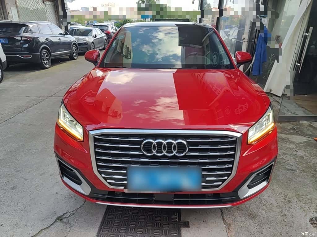 Audi Q2L, 2019 3