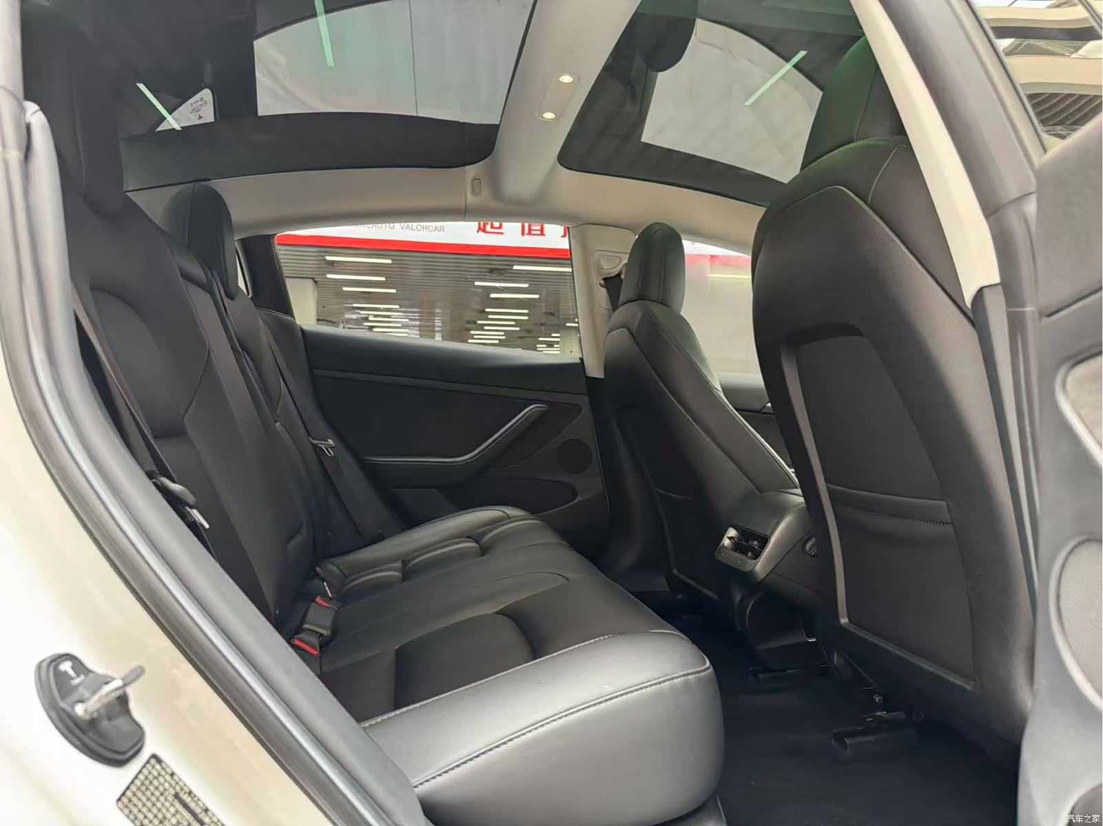 Tesla Model 3, 2022 20