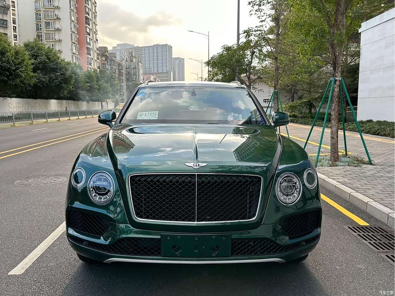 Bentley Bentayga, 2018 3
