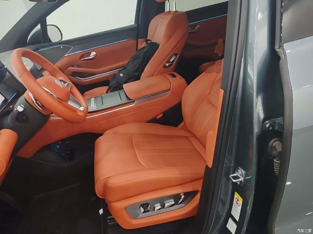 BYD Tang, 2025 15