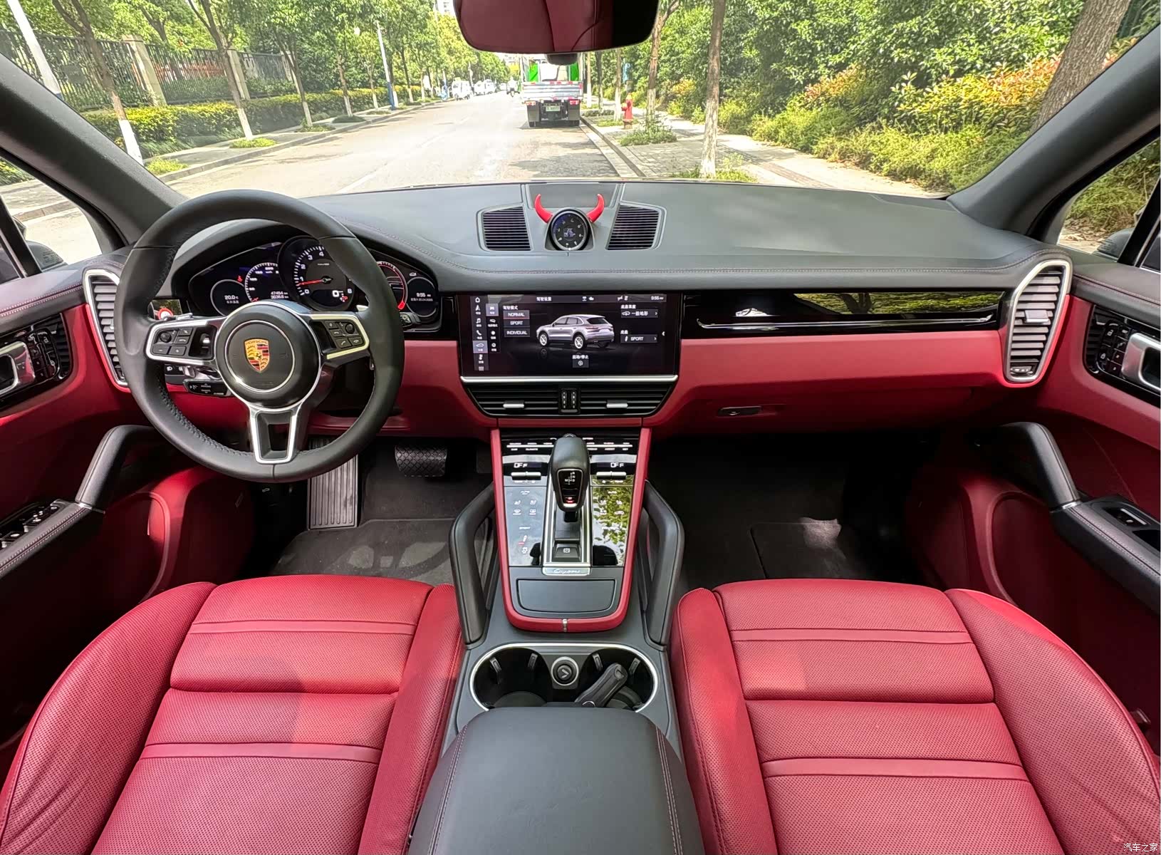 Porsche Cayenne, 2020 9