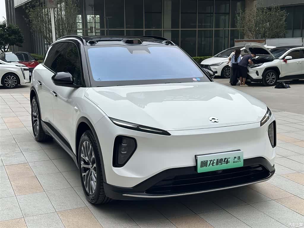 NIO ES6, 2023 4