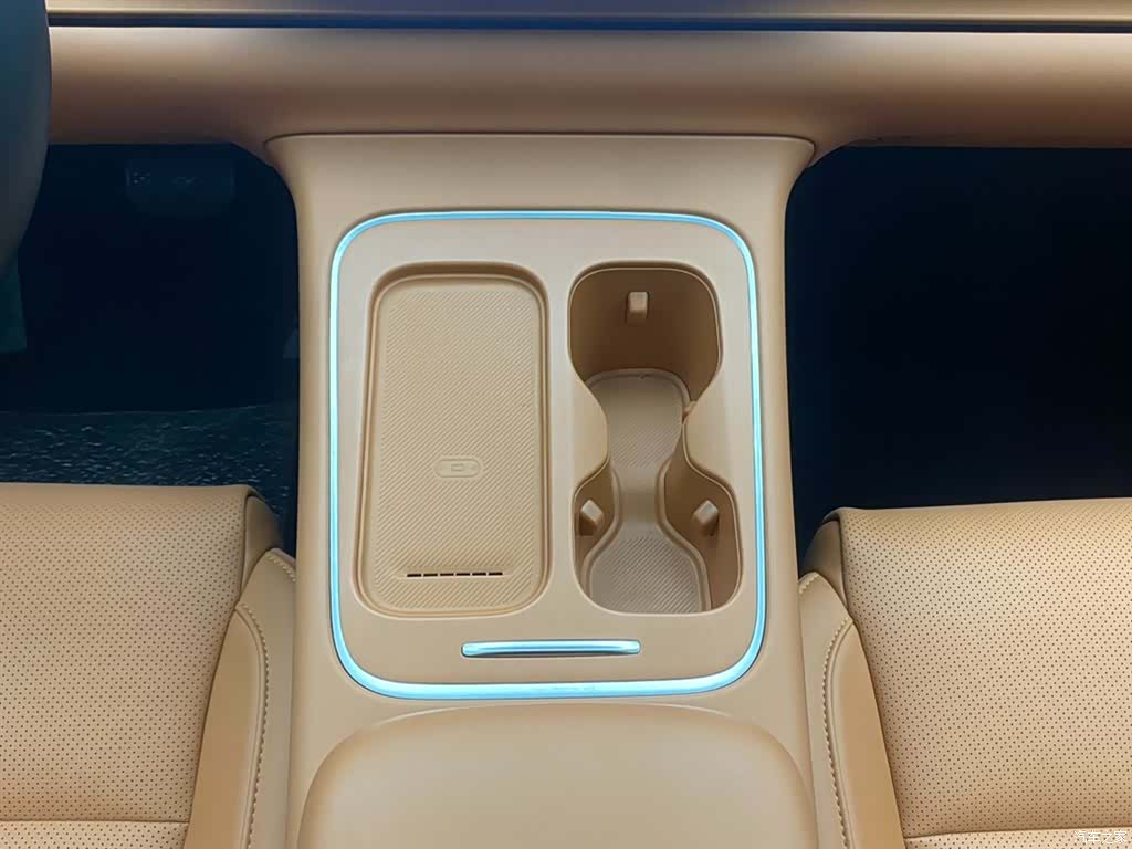 Leapmotor C10, 2025 22