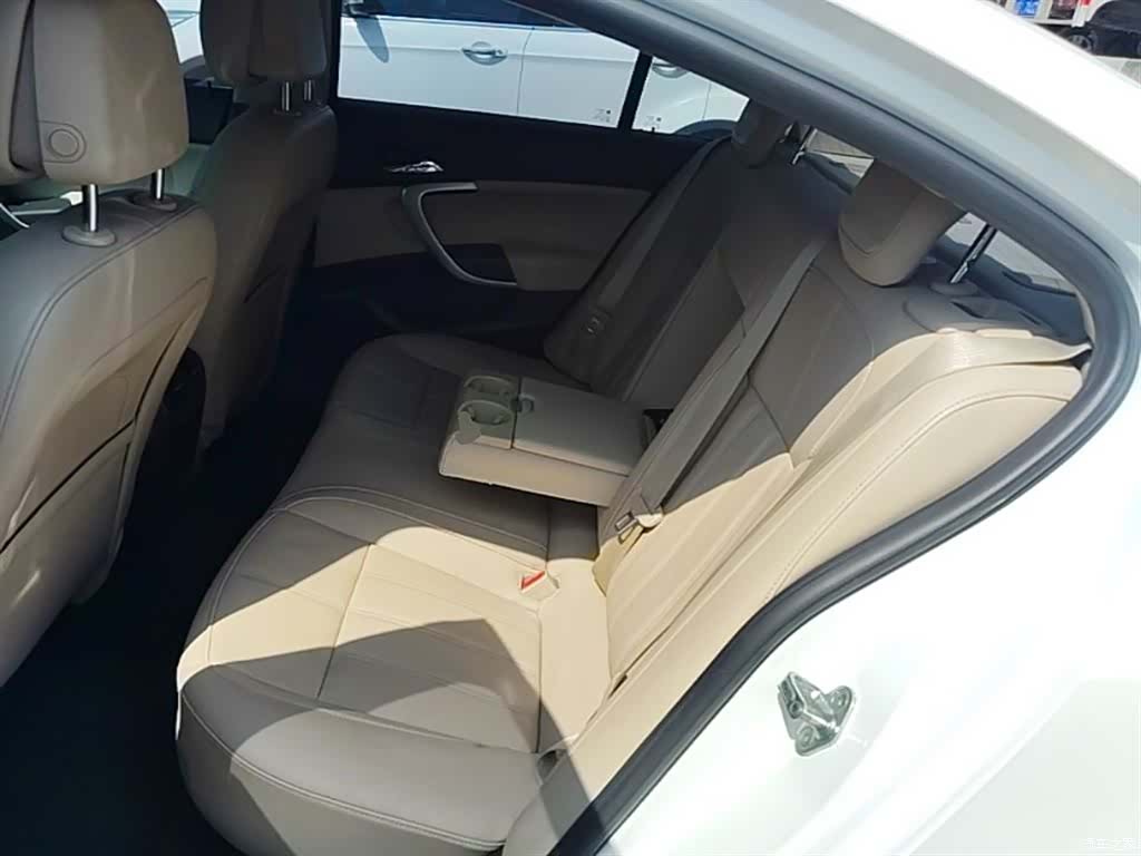 Buick Regal, 2016 17