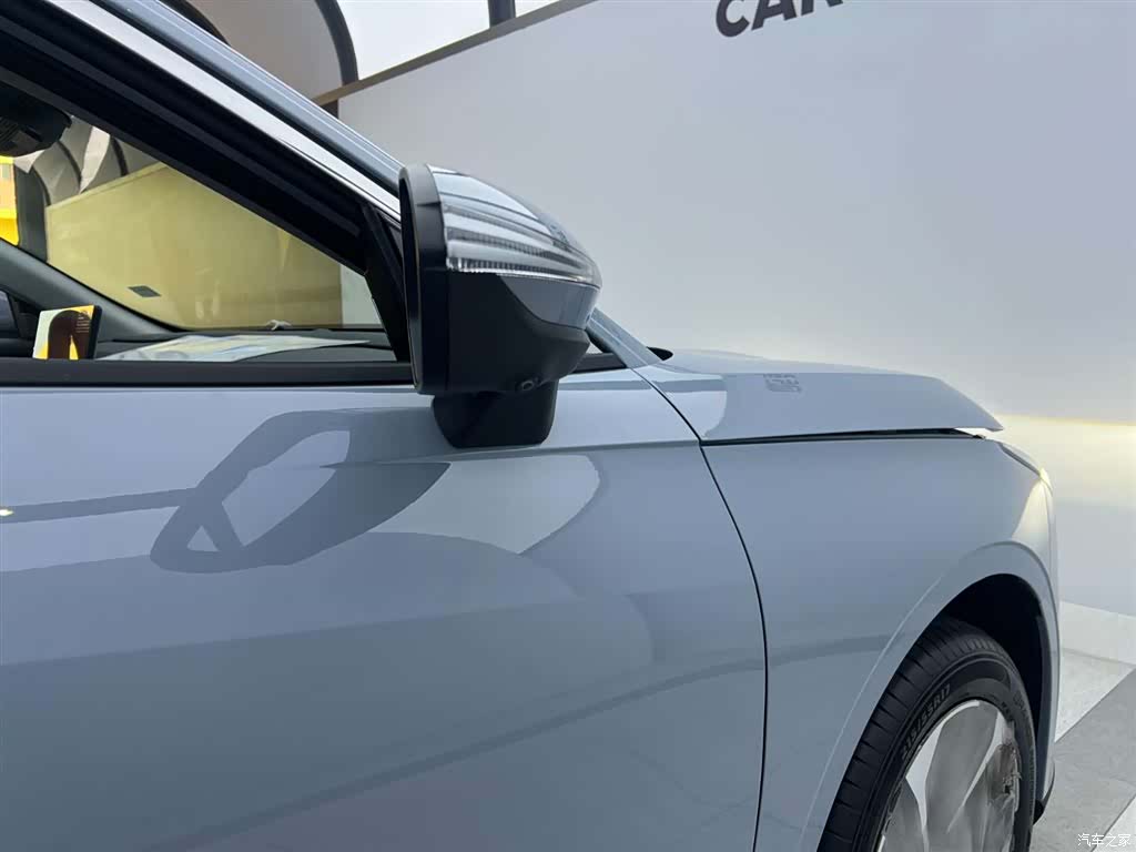 Geely Galaxy L6, 2025 6