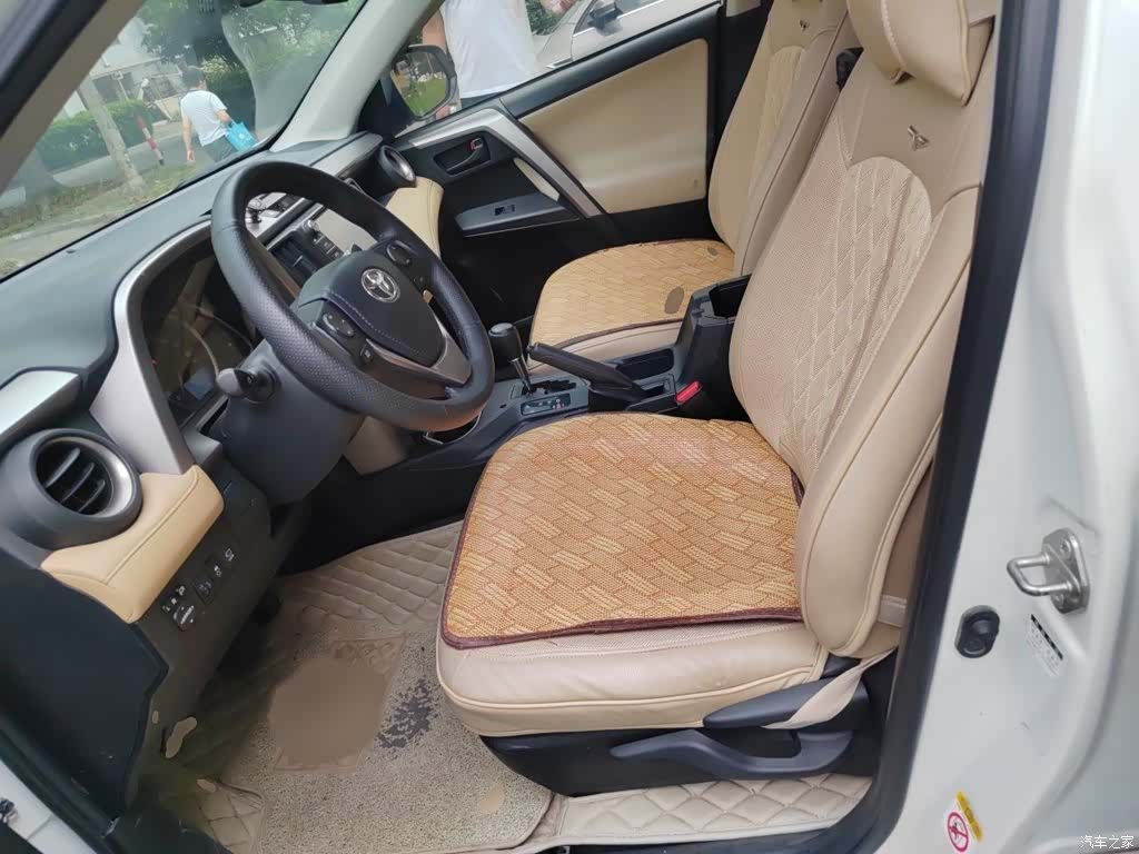 Toyota RAV4, 2018 8