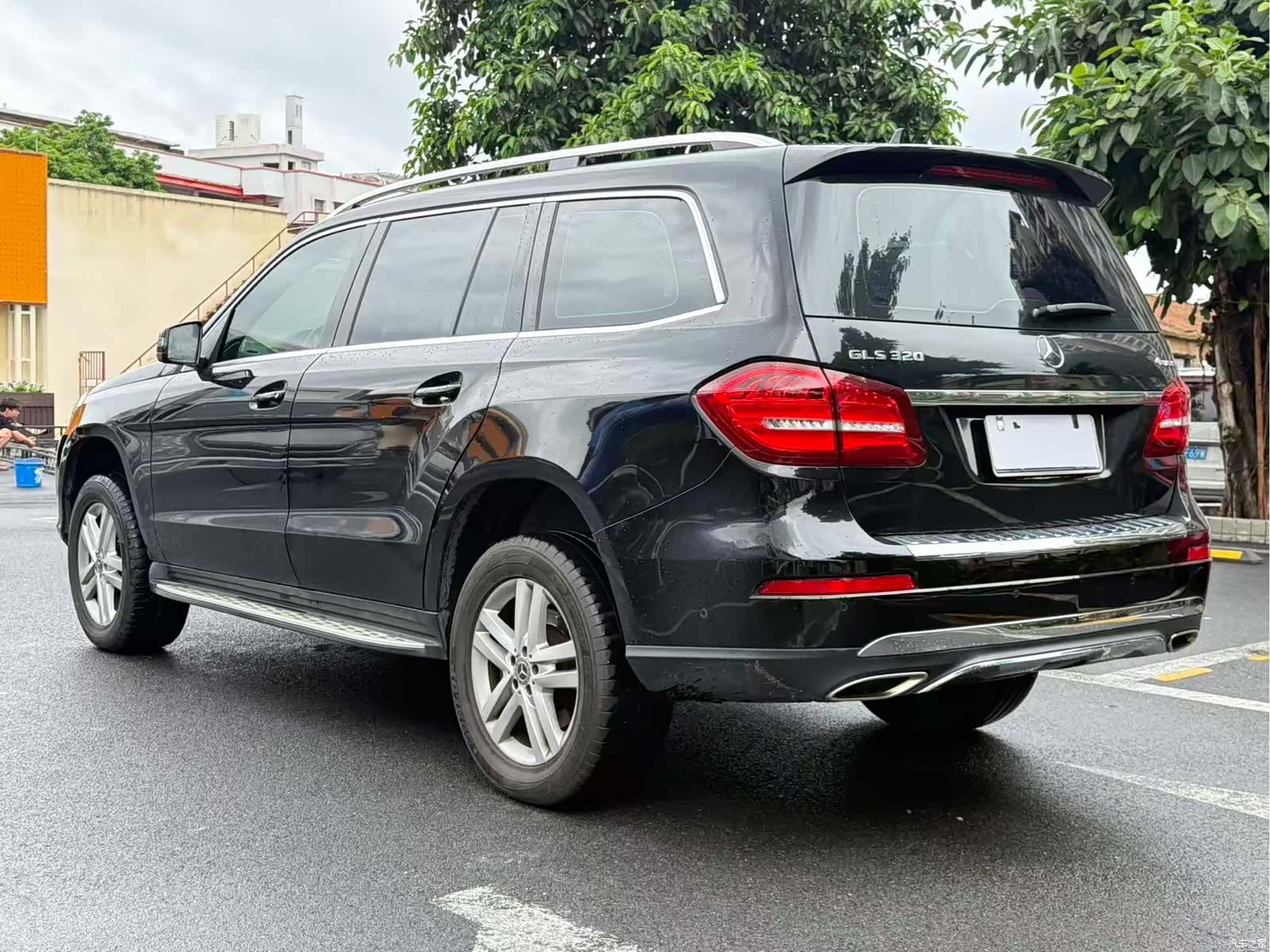 Mercedes-Benz GLS, 2018 13