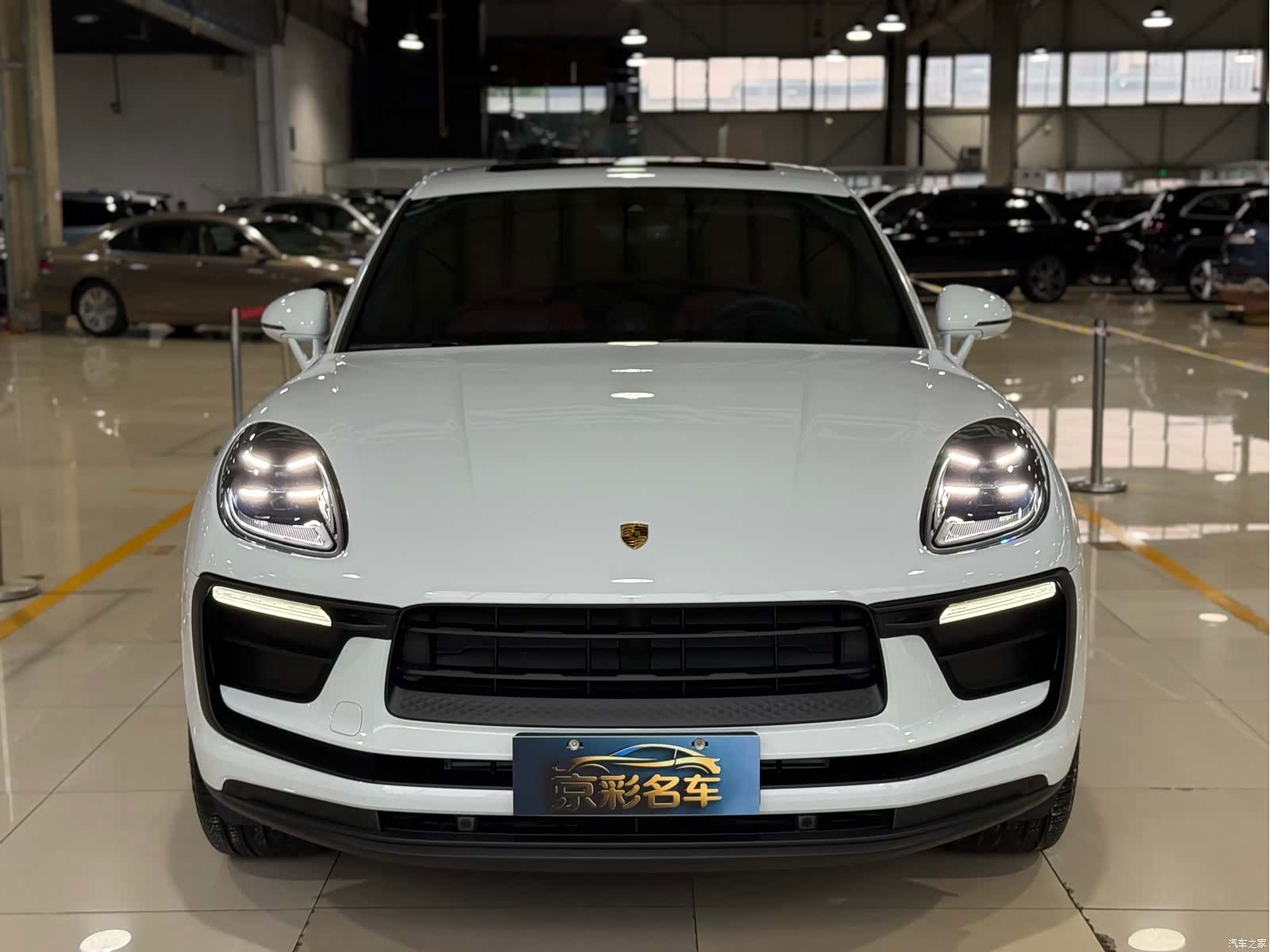 Porsche Macan, 2026 3