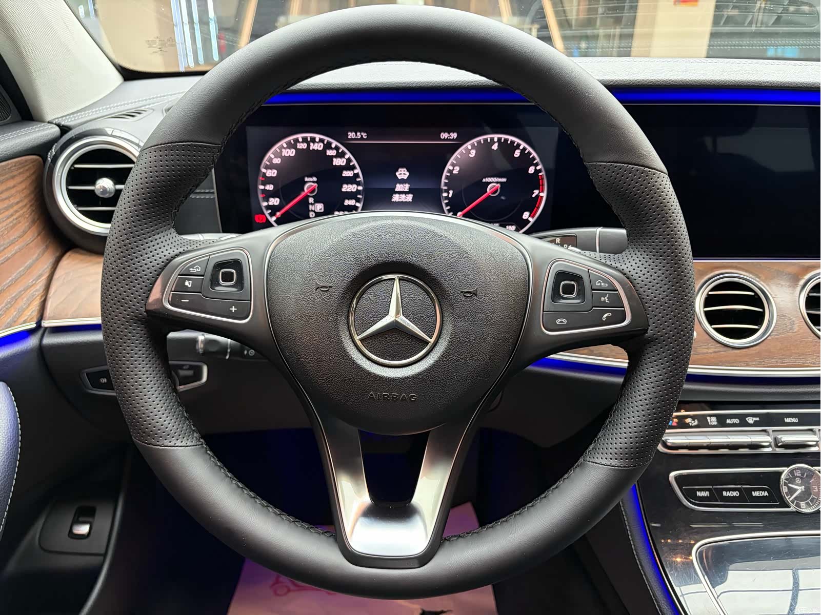 Mercedes-Benz E-Class, 2017 8
