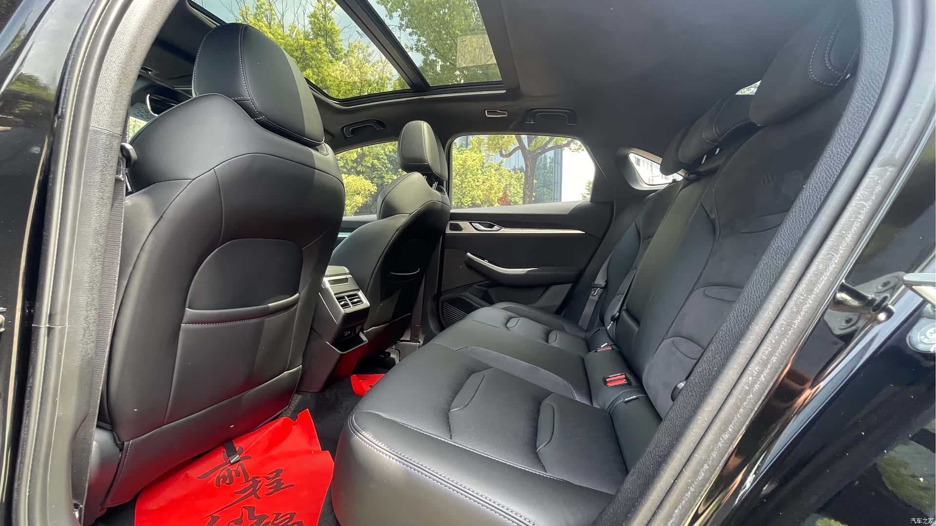 Geely Preface, 2024 11