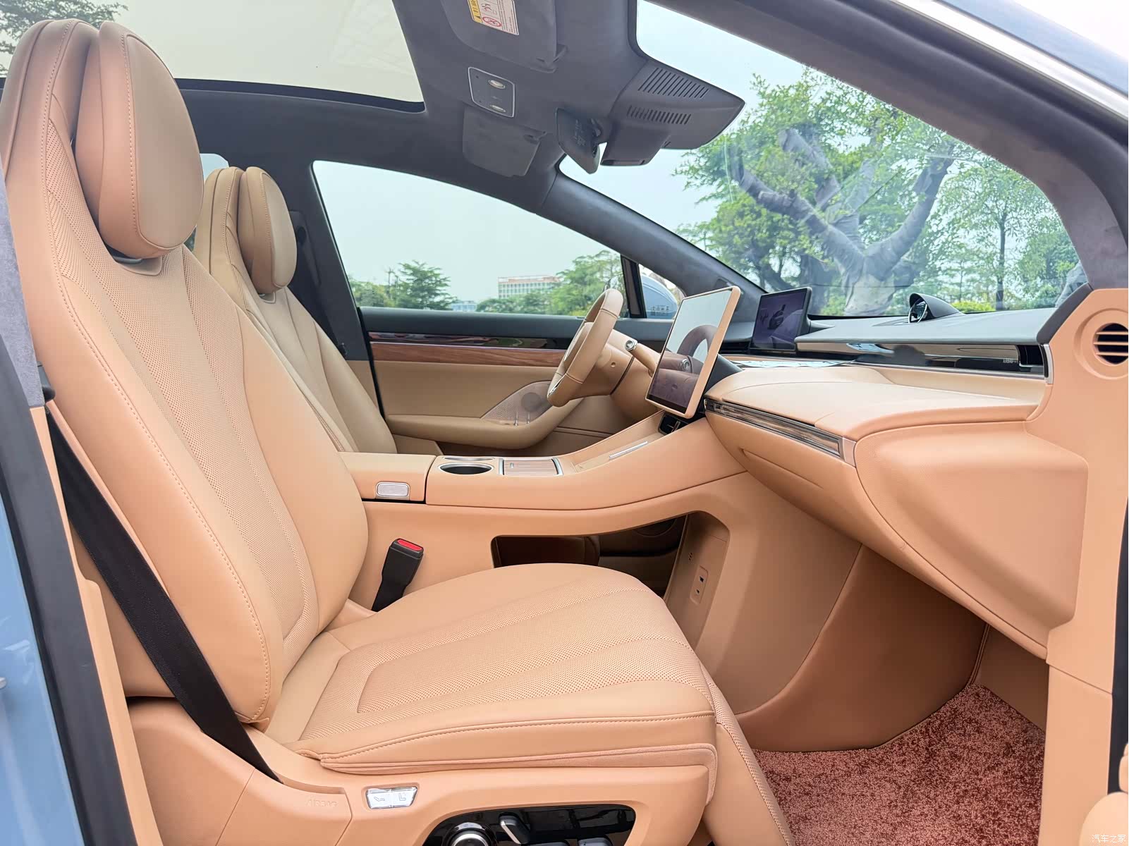 Luxeed R7, 2024 10