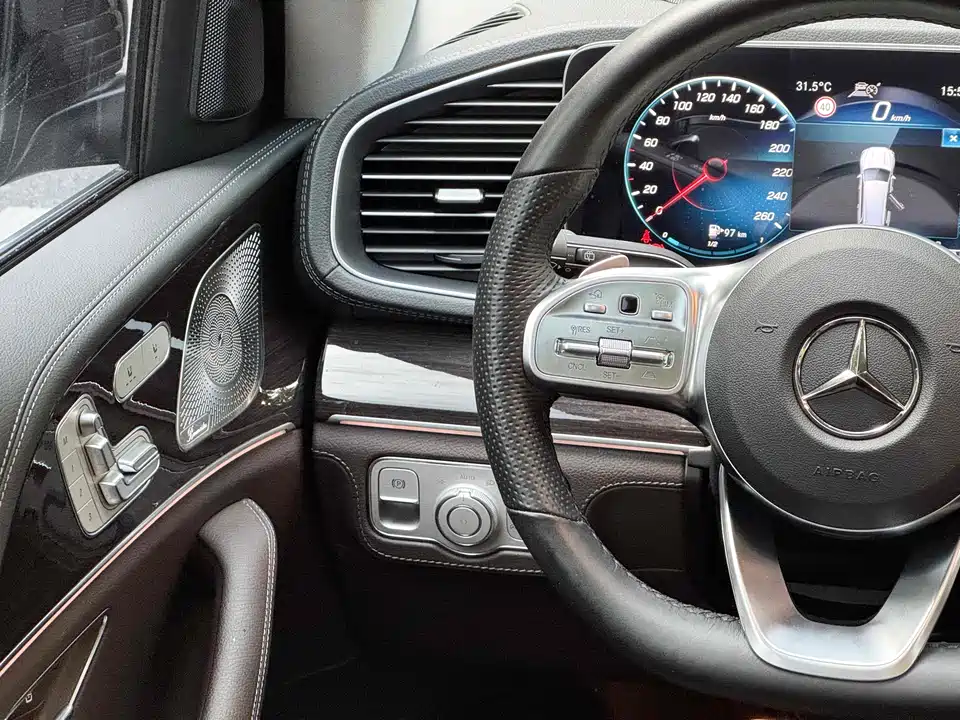 Mercedes-Benz GLS Mercedes-Benz GLS