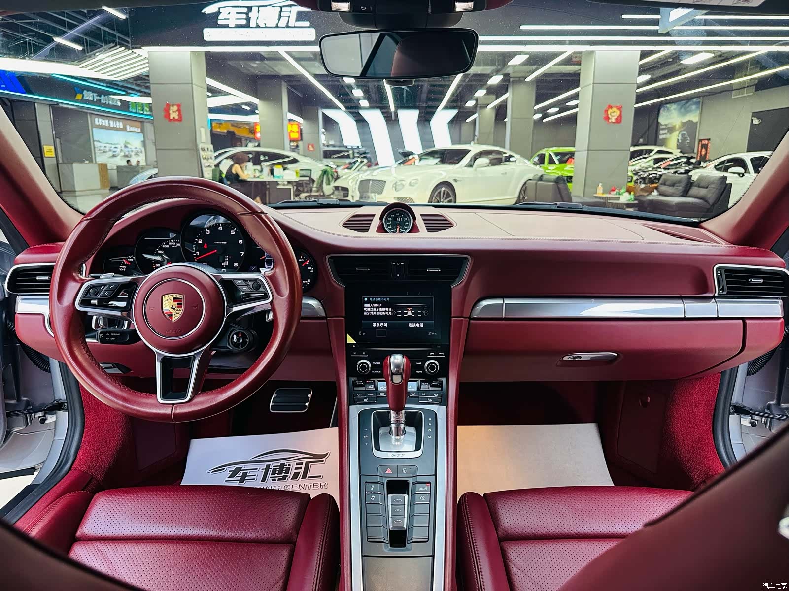 Porsche 911, 2018 16