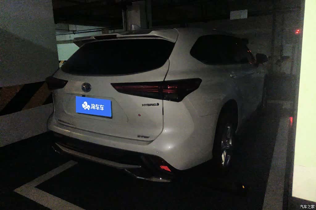 Toyota Highlander, 2022 3