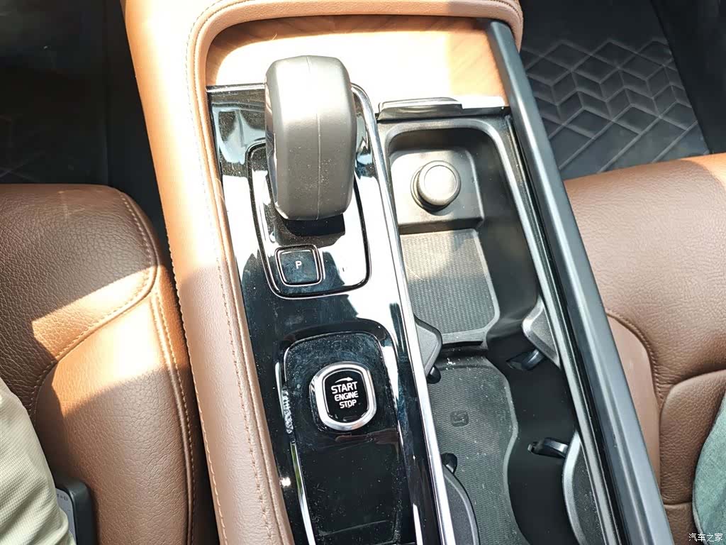 Volvo S90, 2024 10
