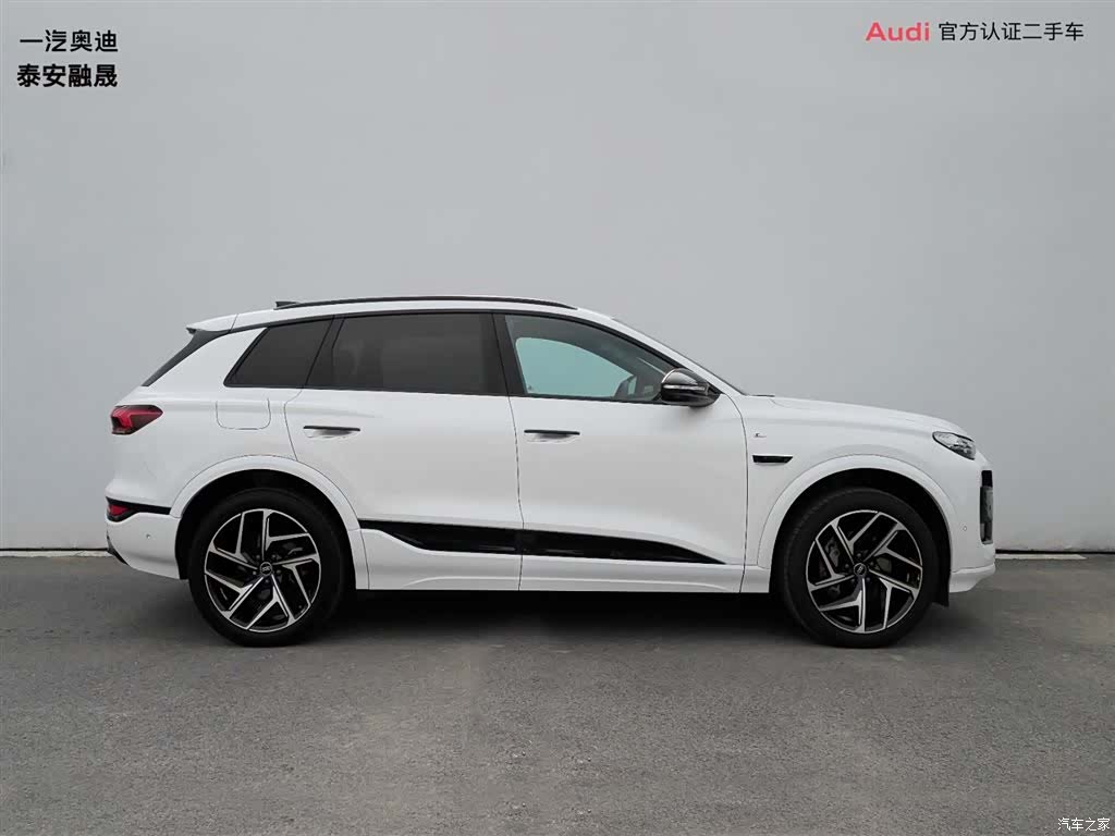 Audi e-tron, 2025 4