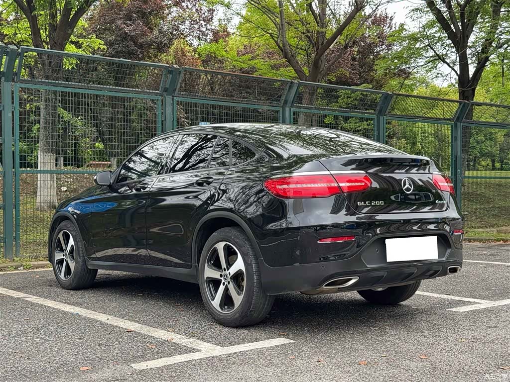 Mercedes-Benz GLC, 2018 12