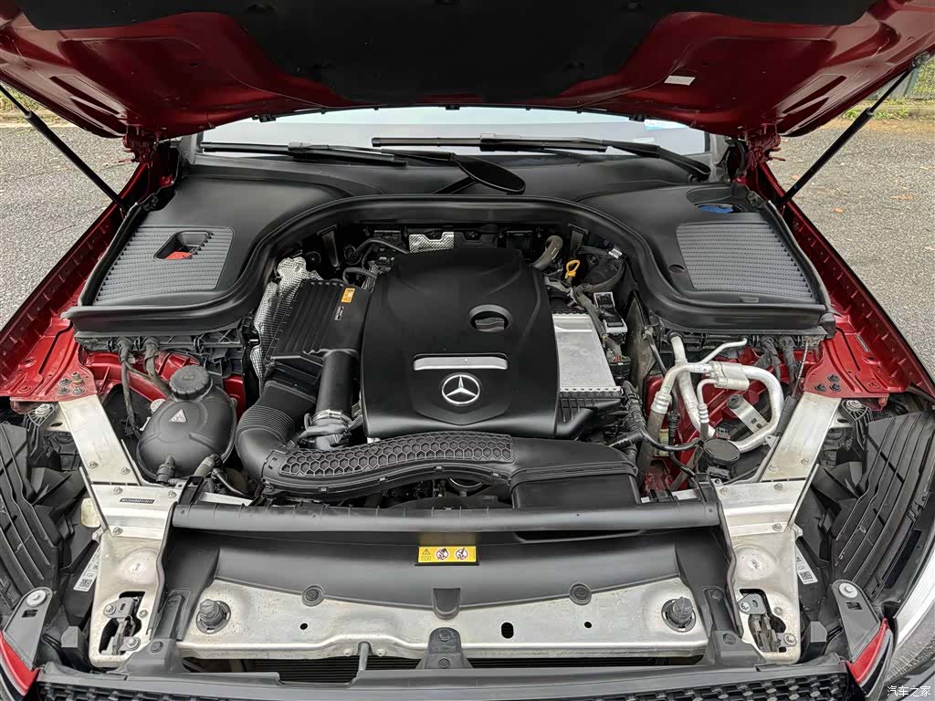 Mercedes-Benz GLC, 2018 32