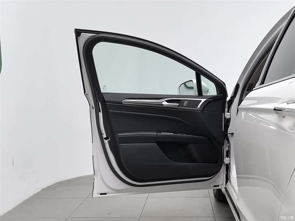 Ford Mondeo, 2017 8