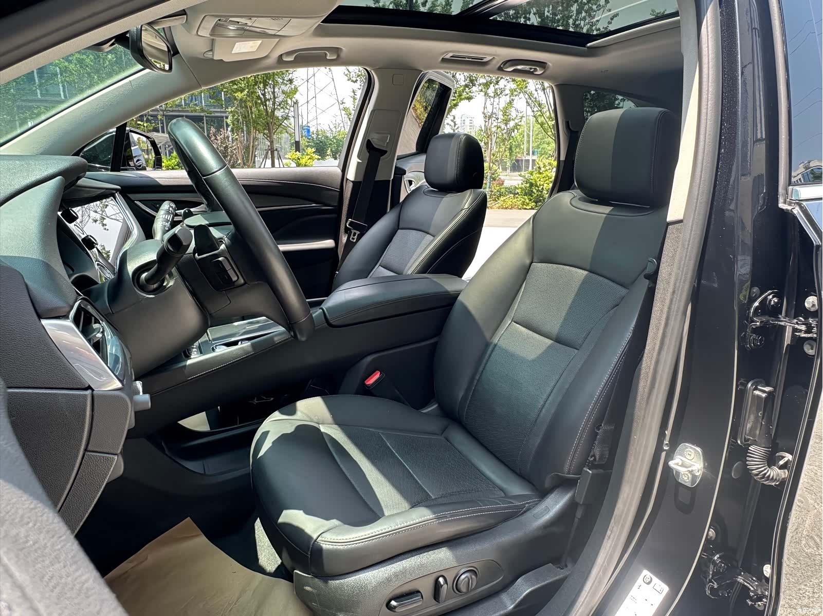 Buick Enclave, 2022 7