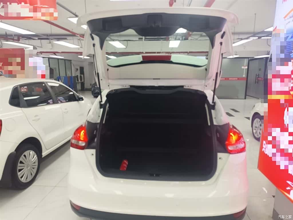 Ford Focus, 2019 19