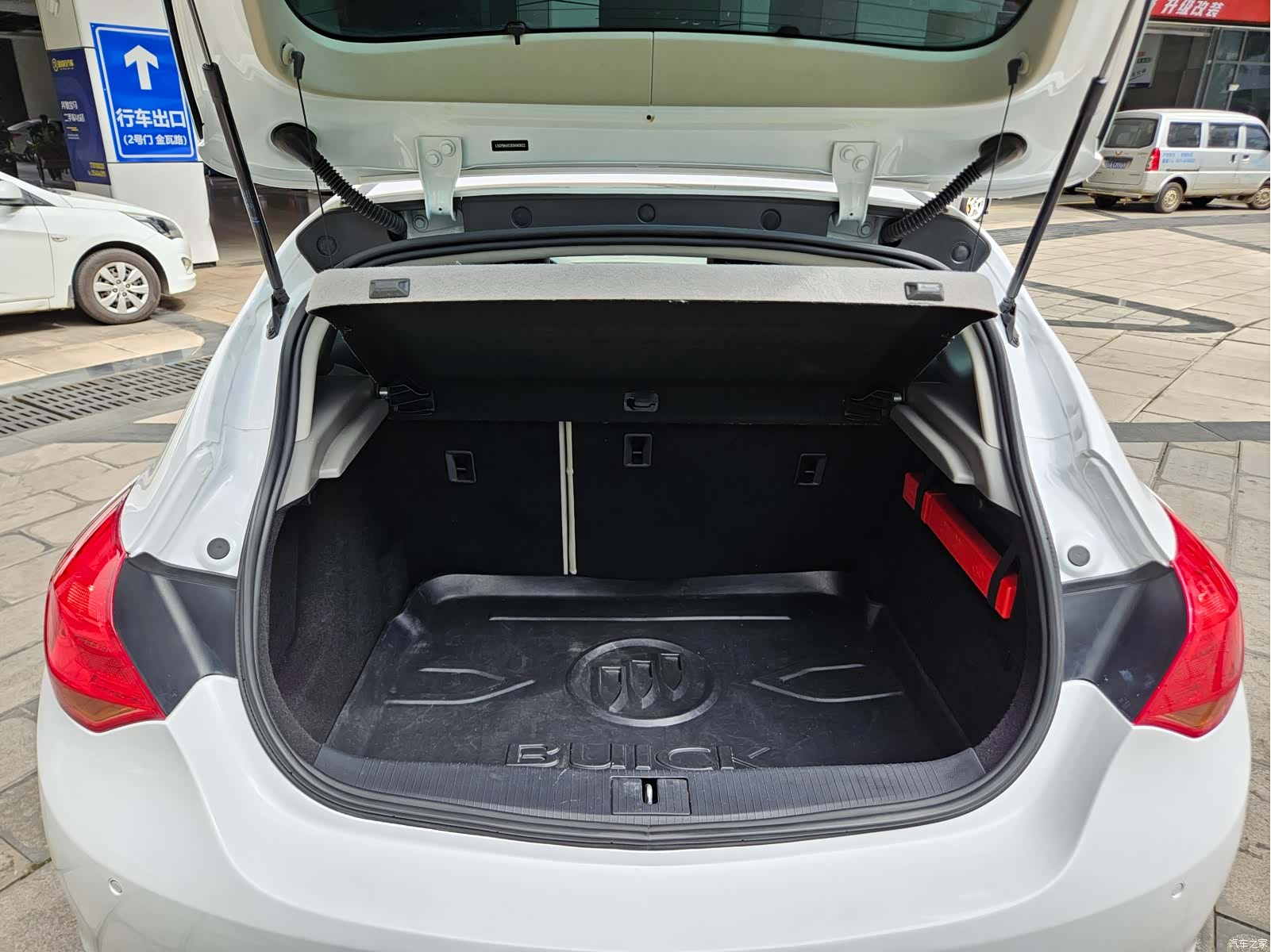 Buick XT, 2014 19