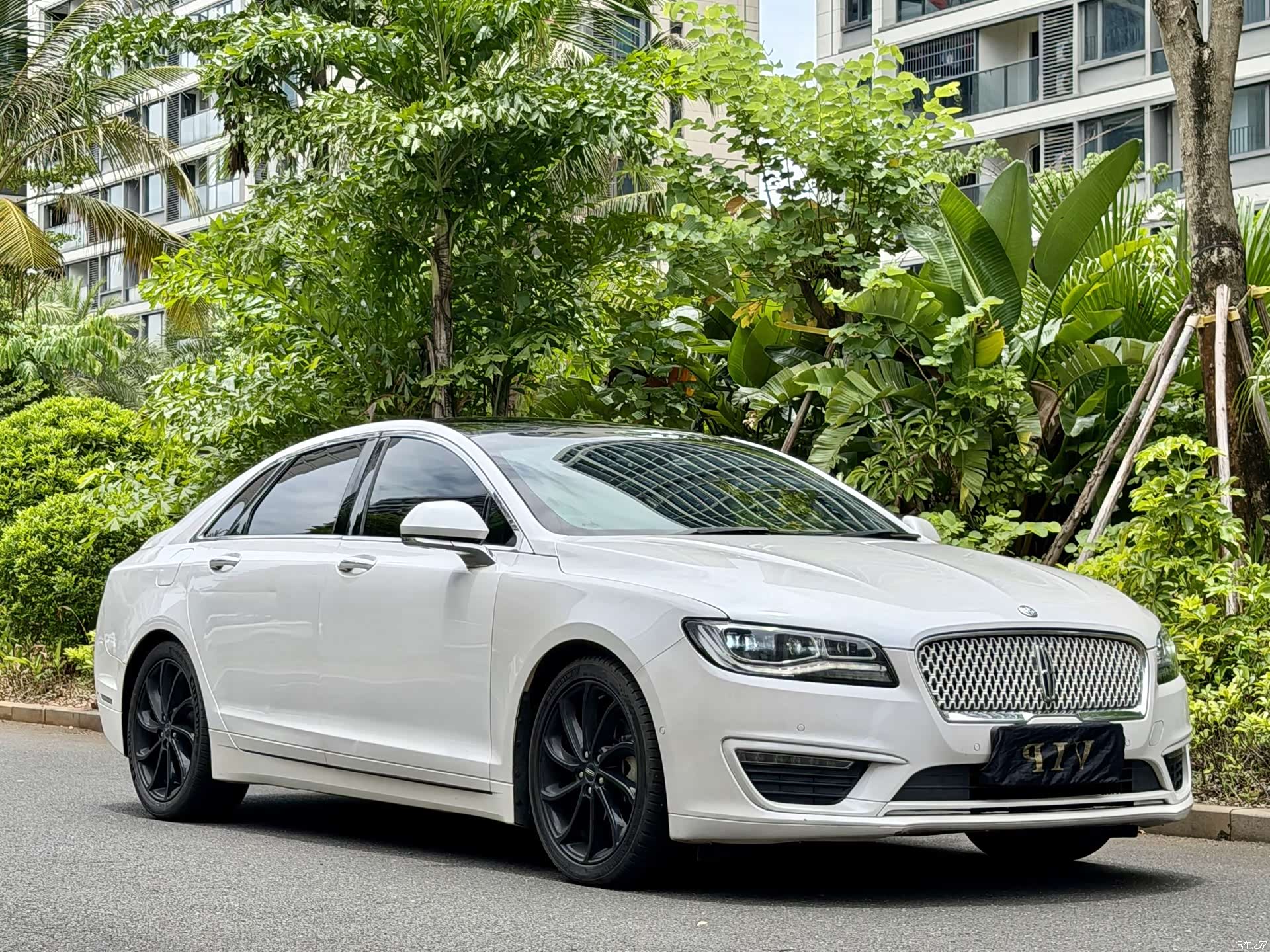 Lincoln MKZ, 2020 12