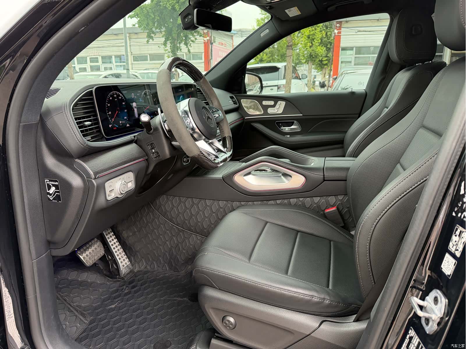 Mercedes-Benz GLS, 2022 все фото