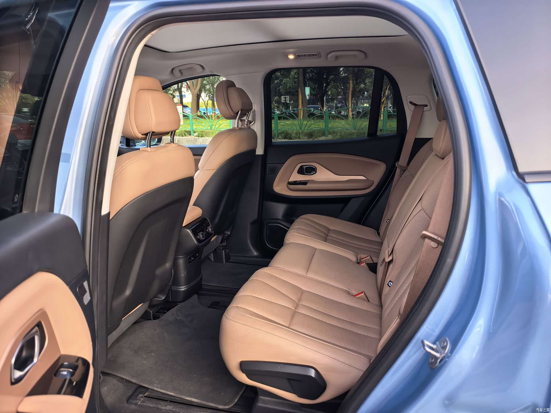 NIO ES8, 2019 12