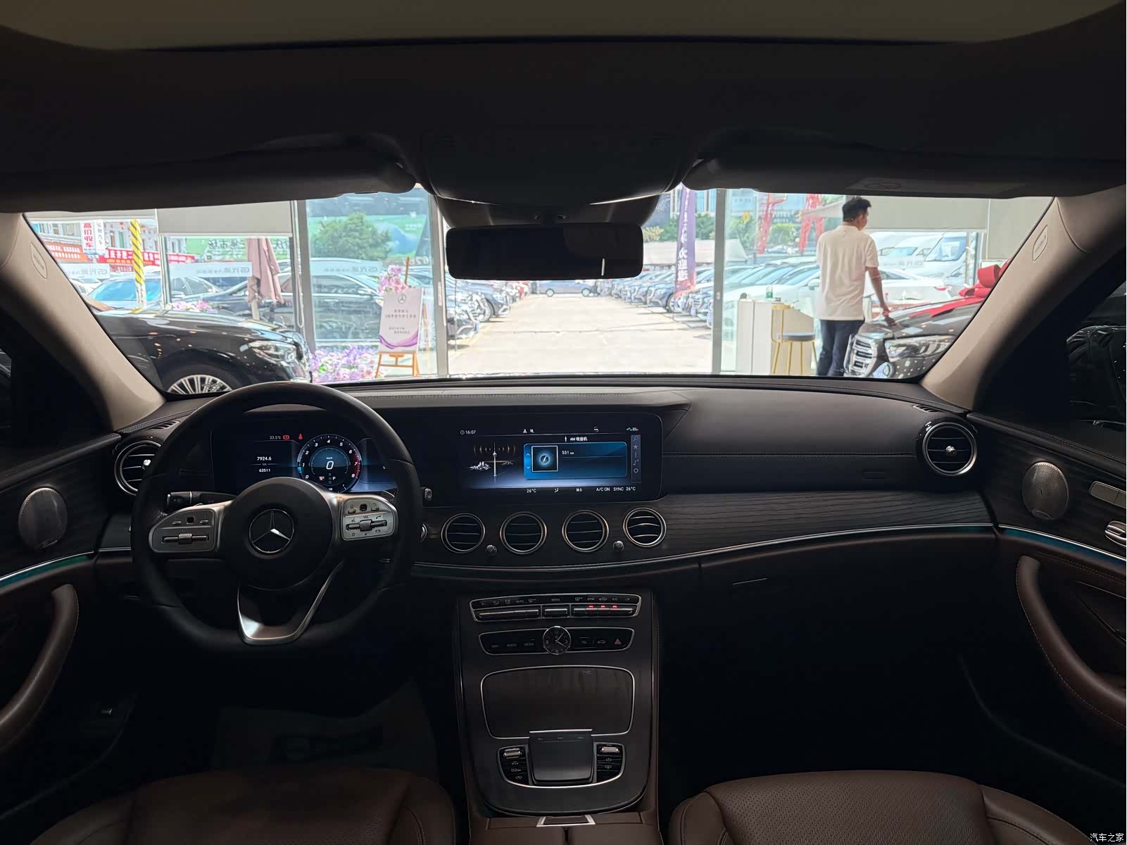 Mercedes-Benz E-Class, 2020 17
