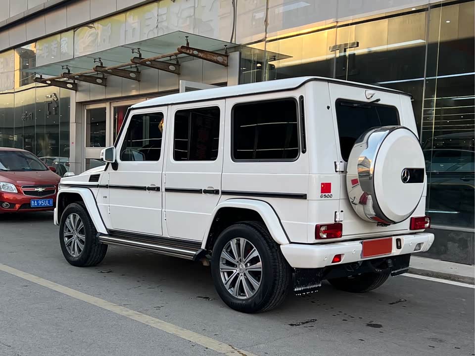 Mercedes-Benz G-class