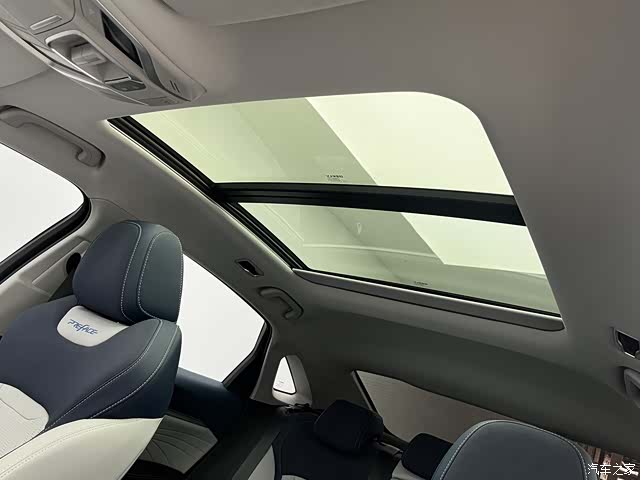 Geely Preface, 2021 12
