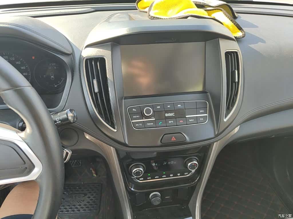 BAIC S5, 2017 13