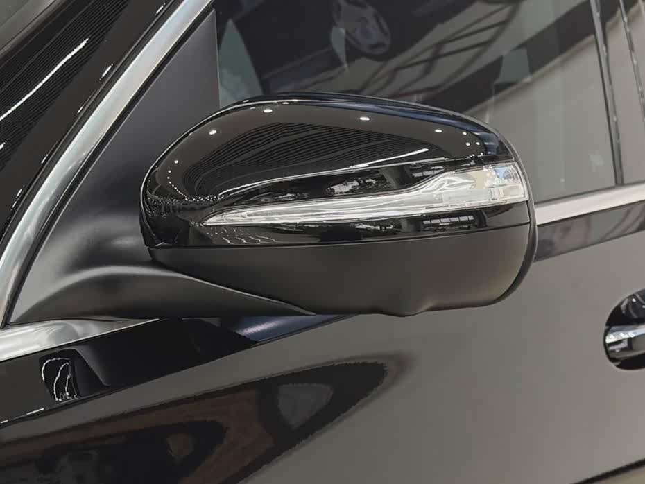 Mercedes-Benz GLE Mercedes-Benz GLE