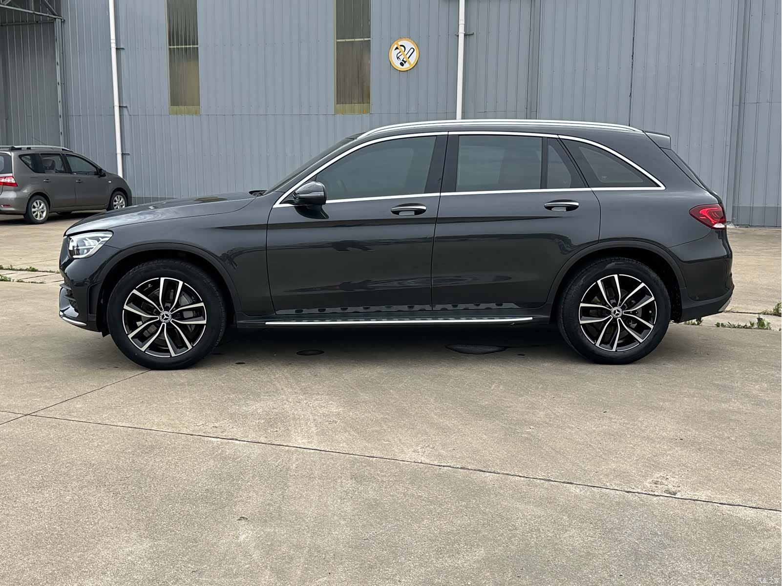 Mercedes-Benz GLC, 2022 12