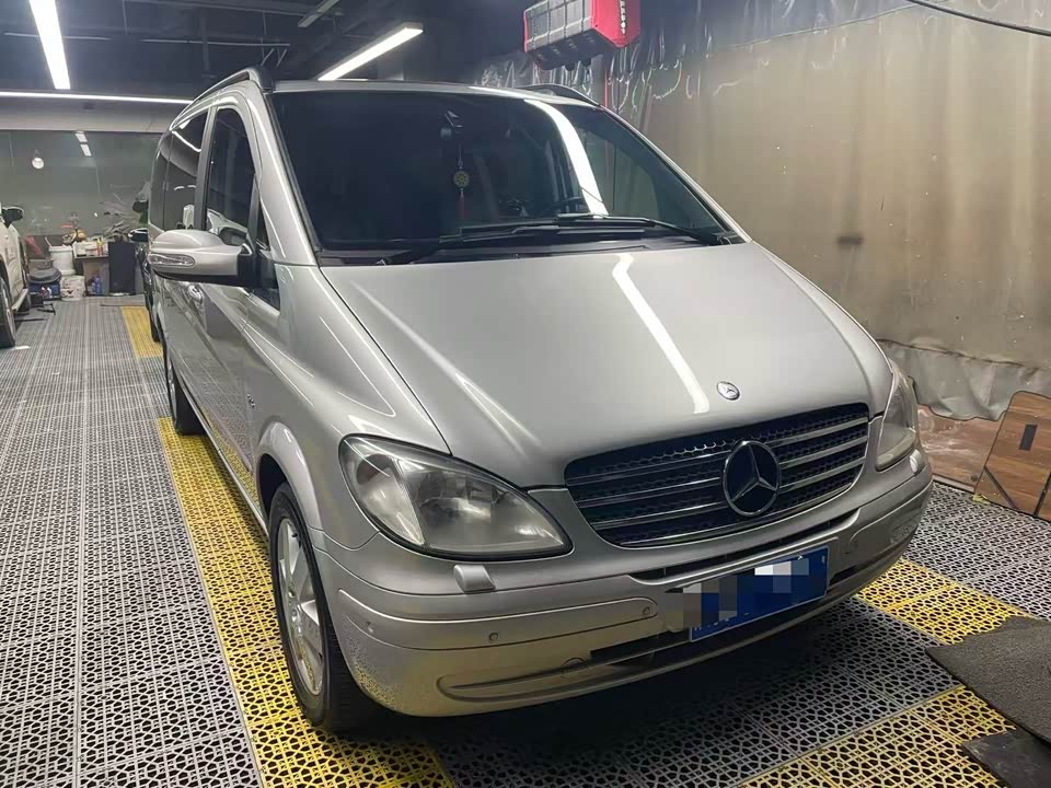 Mercedes-Benz Viano