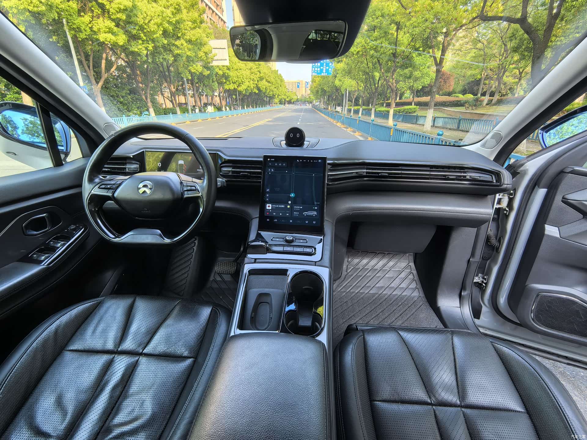 NIO ES8, 2019 10