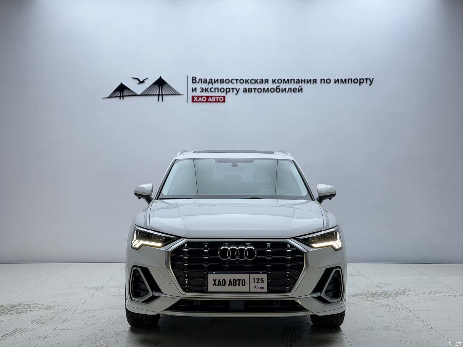 Audi Q3, 2022 2