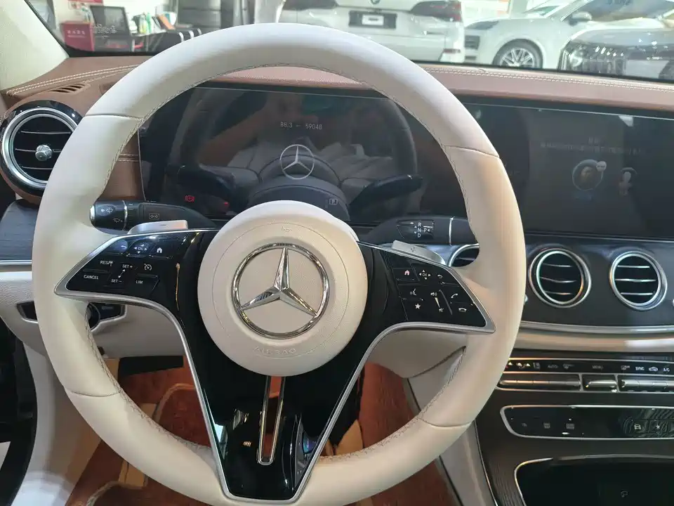 Mercedes-Benz E-class Mercedes-Benz E-class