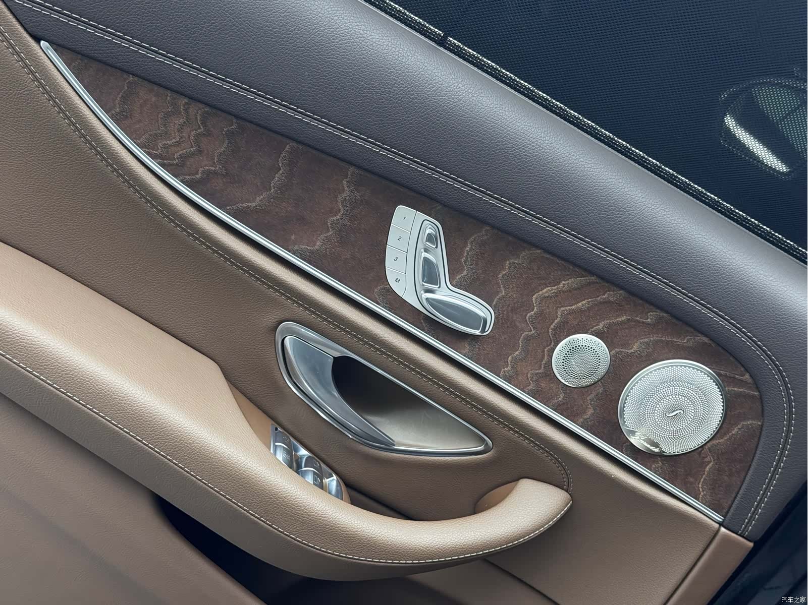 Mercedes-Benz E-Class, 2021 19