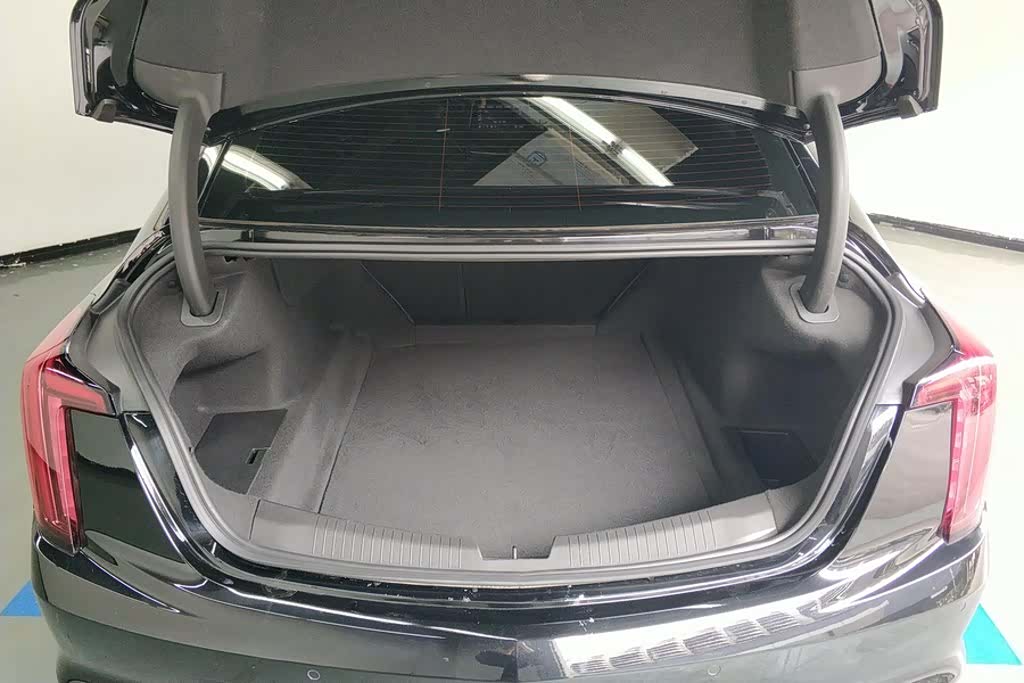 Cadillac CT5, 2022 4