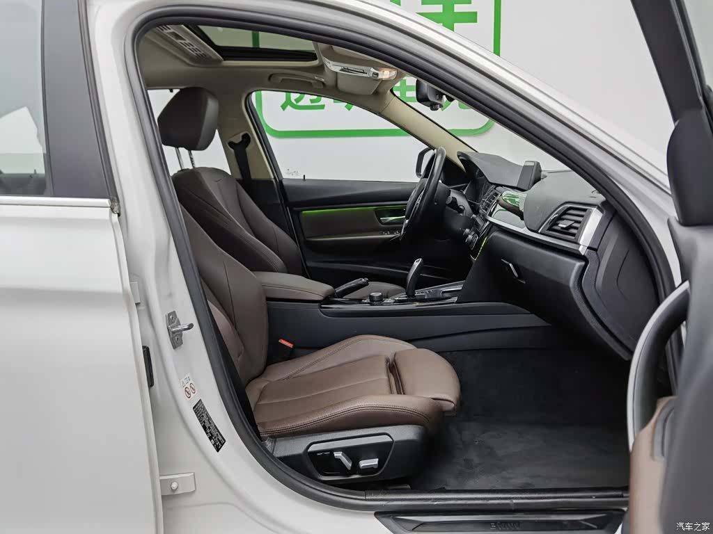 BMW 3 Series, 2018 23