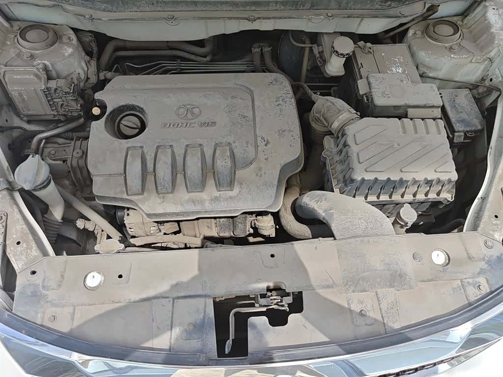 BAIC Q35, 2017 11