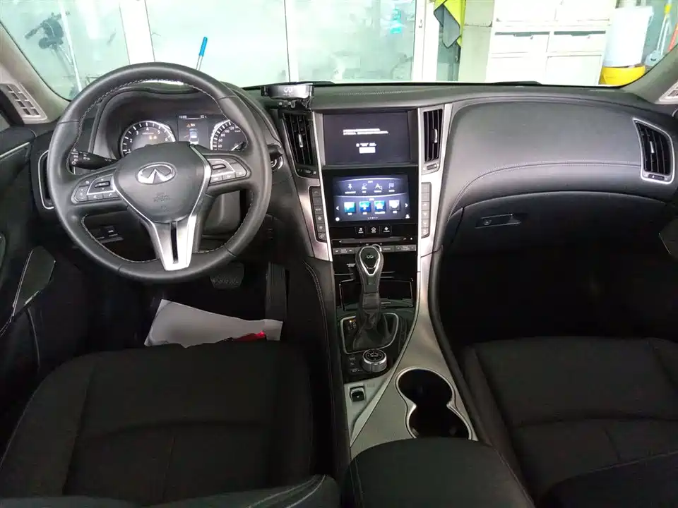 Infiniti Q50L Infiniti Q50L