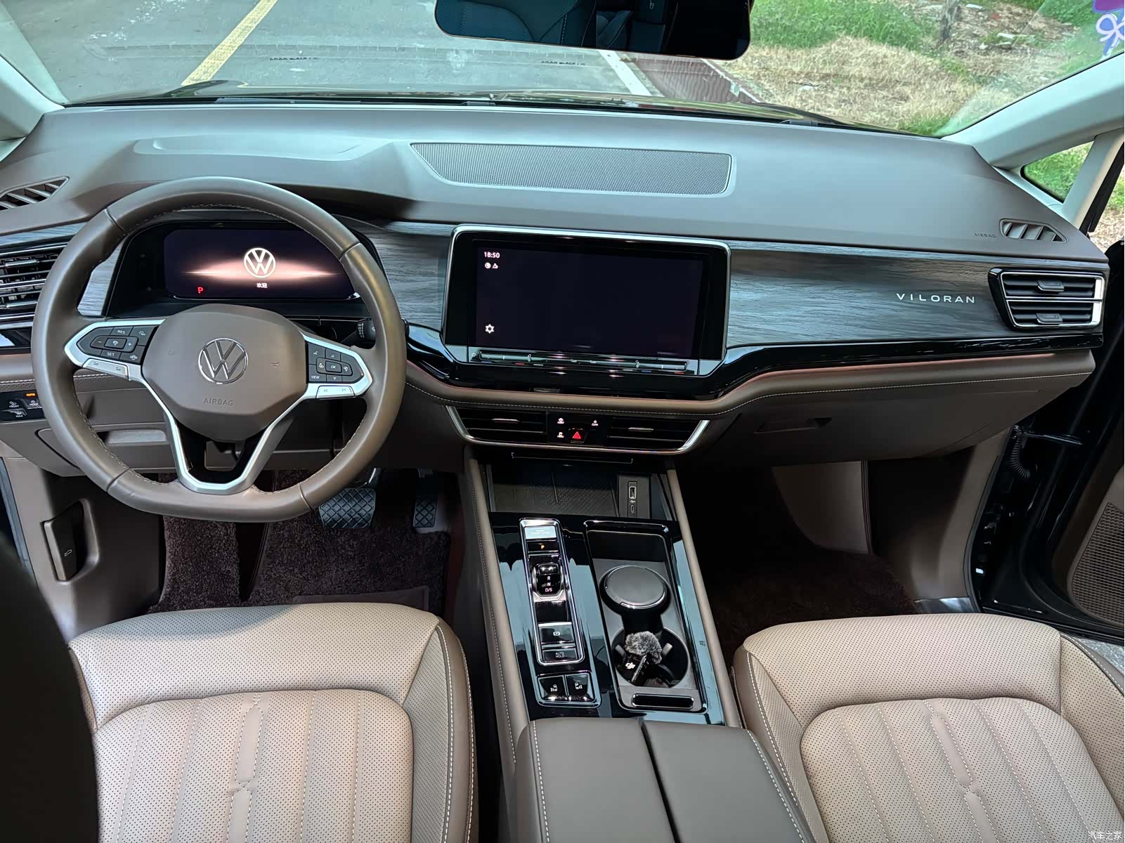 Volkswagen Viloran, 2022 все фото