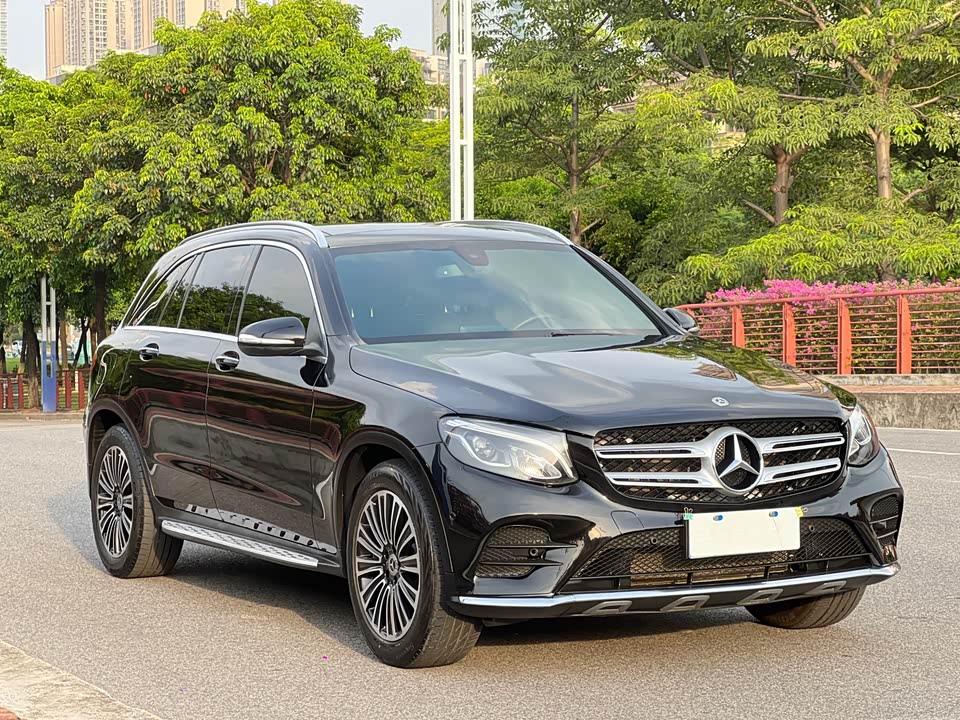 Mercedes-Benz GLC Mercedes-Benz GLC