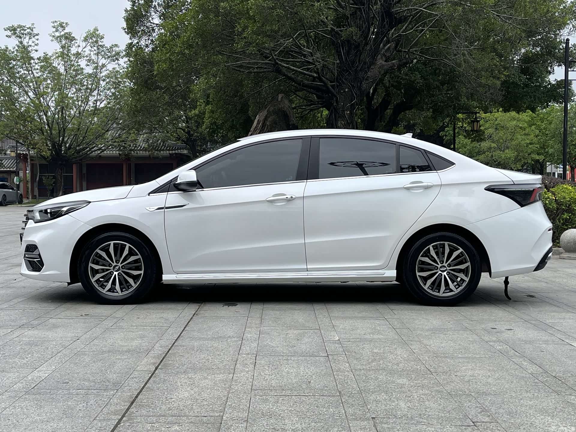 Chery 5, 2022 7