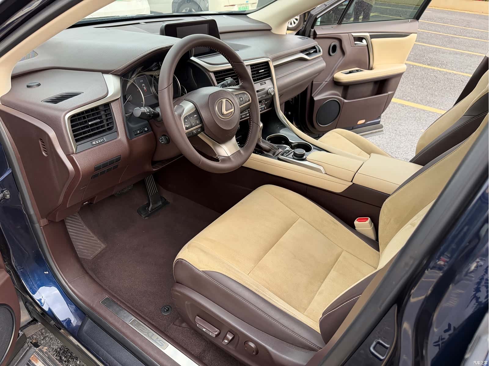 Lexus RX, 2016 9