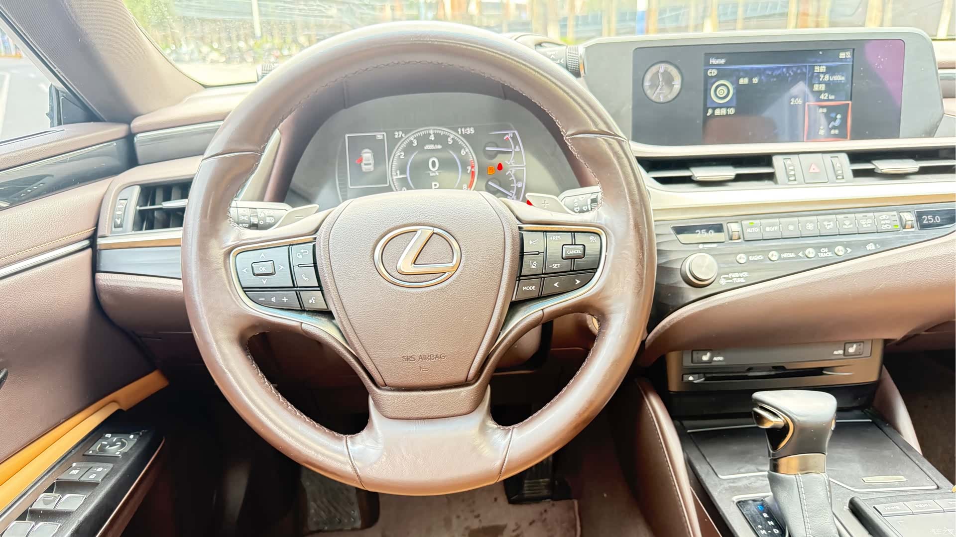 Lexus ES, 2020 12