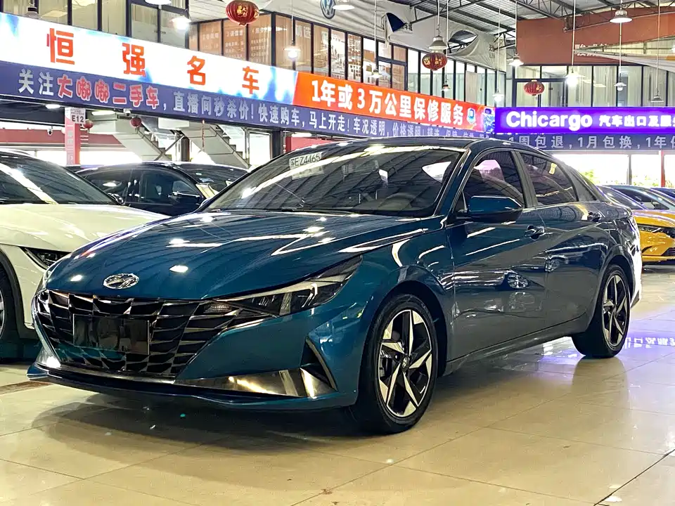 Hyundai Elantra
